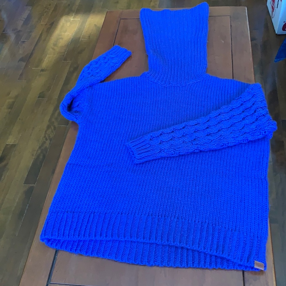 ONETEASPOON blue-ink sweater 💙